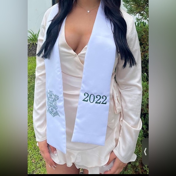 beautiful silky dress - Picture 1 of 2